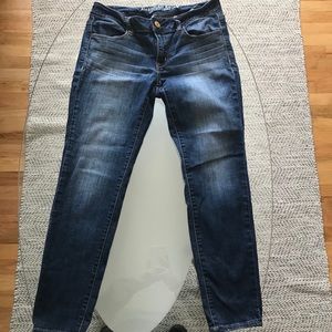 American Eagle skinny jeans. Size 8p